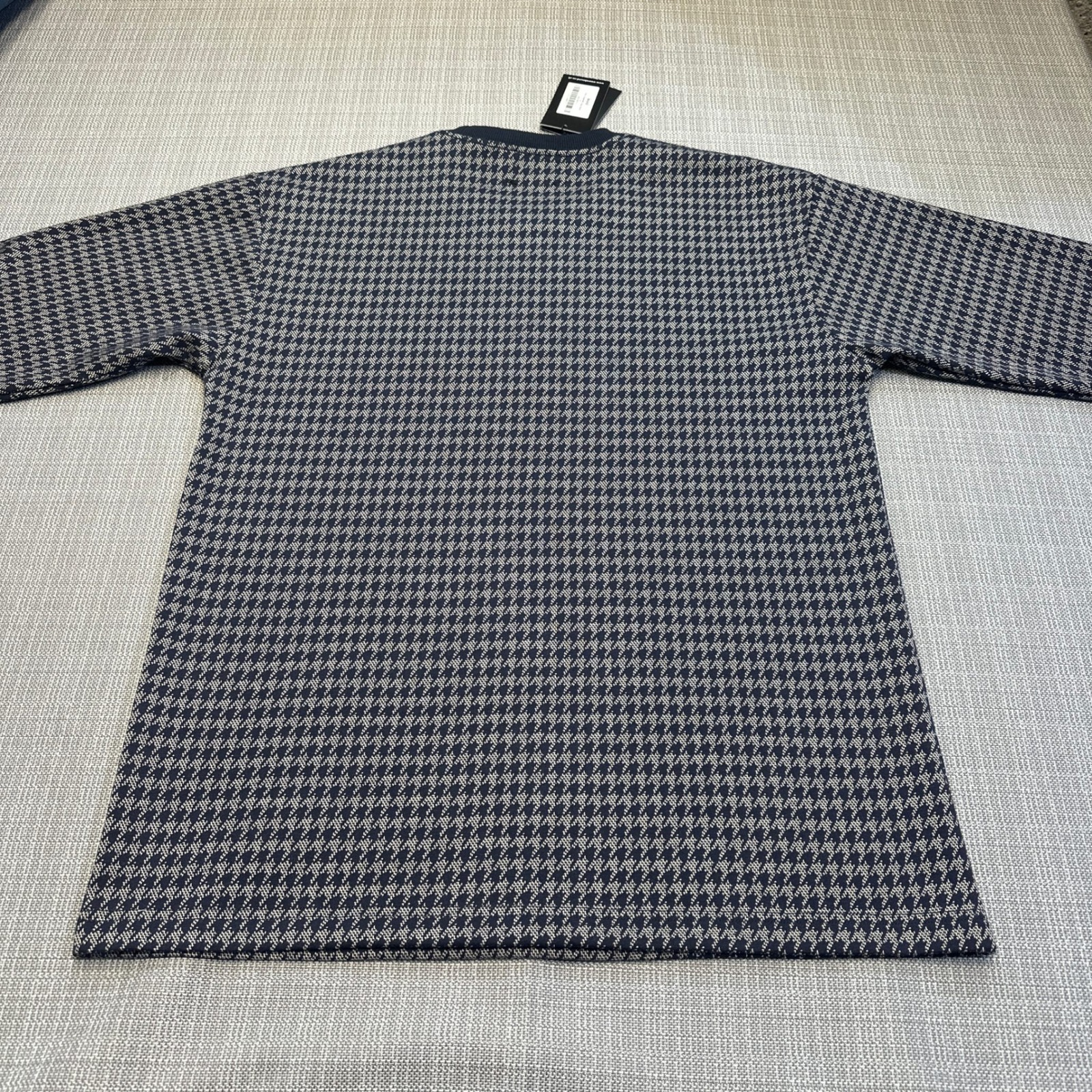 New Bound X Matt Helders Navy Dogtooth Sweater Mens Medium Pullover Preppy — image 6 of 8